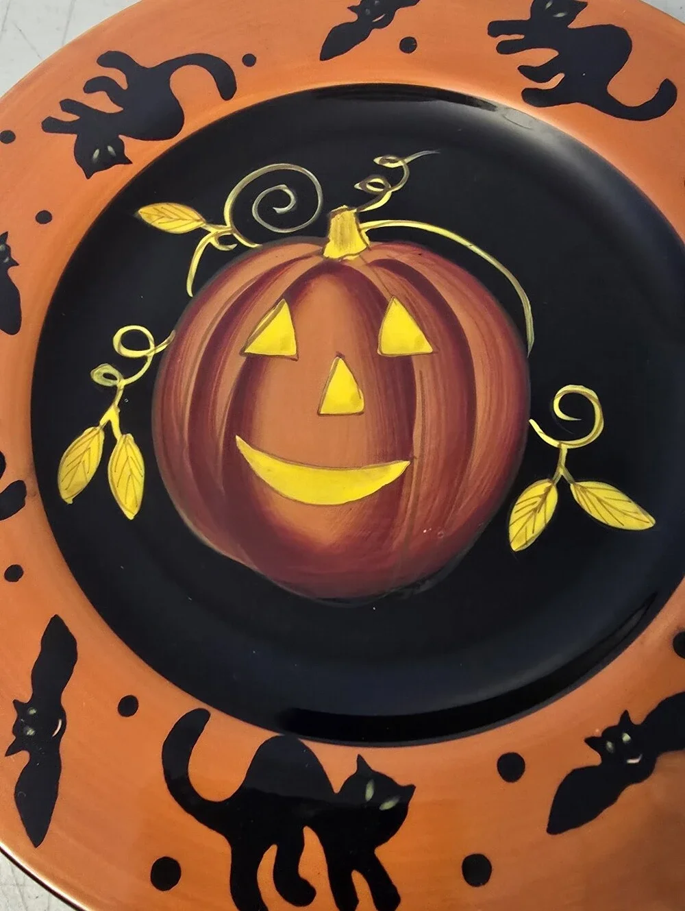 2 Gates Ware Halloween Plates Jack O Lantern Witch Black Cats Ceramic 8.5